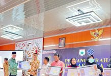 BPVP Kendari Serahkan Penghargaan Siddhakarya di Provinsi Sulbar