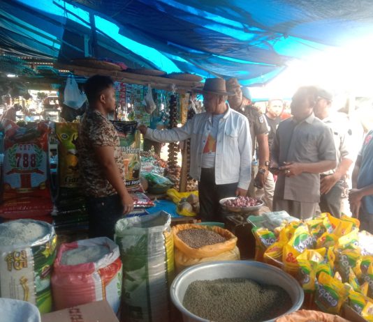 Pemda Muna Pastikan Harga dan Ketersediaan Bahan Pokok Jelang Nataru Aman