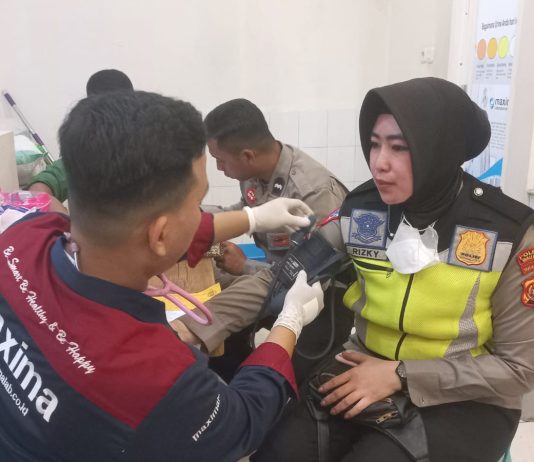 Personel Polres Baubau Jalani Pemeriksaan Kesehatan