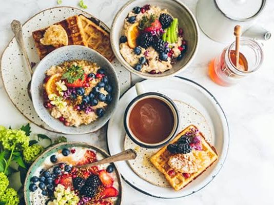 5 Makanan yang Perlu Dihindari Saat Sahur agar Tak Cepat Lapar