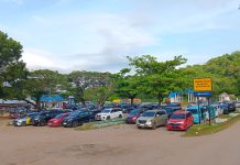 Arus Mudik Lebaran 2023, Kendaraan Penuhi Pelabuhan Torobulu Konawe Selatan