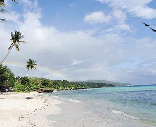 Daya Tarik Pantai Nirwana, Surganya Baubau