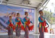 Pelajar SMPN 1 Kendari Tampil dalam Lotus Festival di Los Angeles AS