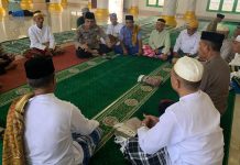 Wakapolres Buton Gelar Jum’at Curhat di Kelurahan Kombeli, Kompol Tiswan: Sebagai Upayah Mempererat Silaturahmi Masyarakat dan Polri