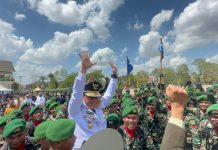Hadiri Upacara HUT ke-78 TNI, Pj. Gubernur Sultra : Perkuat Kerja Sama dengan TNI Hadapi Pemilu