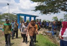 Bupati Abdul Azis Bersama Warga Atolau dan Lerejaya Koltim Berbaur Rayakan Syukuran Hasil Panen