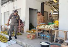Bupati Butur Monitoring Harga Bahan Pokok di Pasar Rakyat Sentral Kulisusu