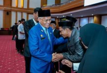 Sekda Asrun Lio Lantik Sejumlah Kepala Sekolah Lingkup Dikbud Sultra