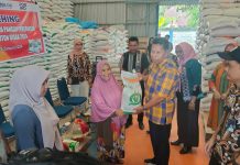 Wabup Butur Salurkan Bantuan CPP kepada 7.061 KPM