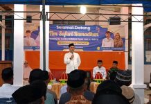 Safari di Tinondo, Bupati Sapa Warga dan Serahkan Bantuan