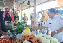 Sidak ke Pasar, Bupati Butur Harap Situasi Pasar Tetap Normal