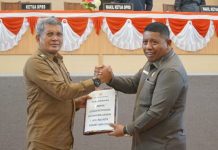 Muhammad Yusup Serahkan LKPJ 2023 ke DPRD Kota Kendari