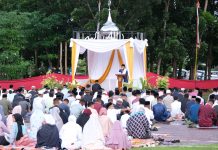 Polda Sultra Gelar Sholat Idul Fitri 1445 H di Lapangan Apel Presisi