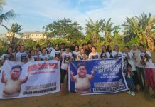 Kerabat Yudi Bersama Emak-emak Gemoy Kendari Bersihkan Lingkungan Rawan Banjir di Punggolaka