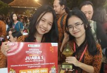 Dua Pelajar Asal Kolaka Timur Raih Mendali Emas di Utsawa Dharma Gita