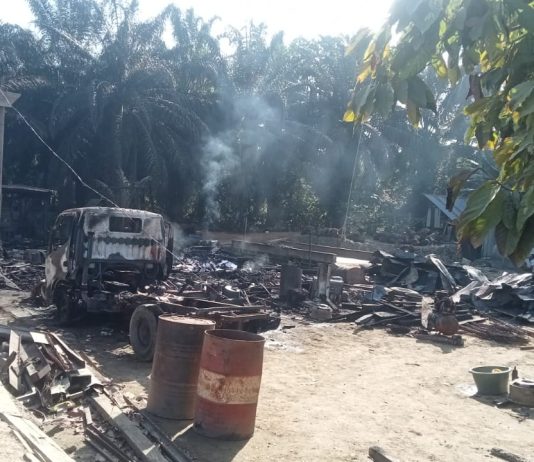 Pemda Koltim Sigap Bantu Rumah Warga yang Terbakar di Desa Penanggoosi