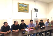 Tim Kuasa Hukum Abdul Rasak-Afdhal Laporkan Pengrusakan Baliho ke Bawaslu