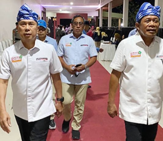 ASR-Hugua Jadi Pasangan Pertama Tiba di Lokasi Debat Pilgub Sultra