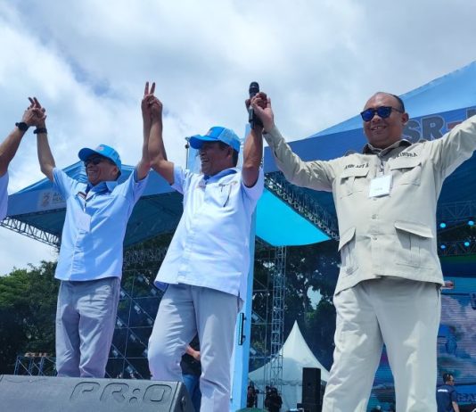 Kampanye Akbar di Kolaka, ASR-Hugua Ajak Masyarakat Pilih Pemimpin yang Bawa Sultra Menuju Perubahan