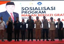 Anggota DPR RI Sosialisasi Program Makan Bergizi Gratis di Koltim