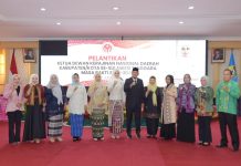 Ny. Sintya Putri Anawula Sudirman Resmi Jabat Ketua Dekranasda Kota Kendari