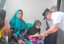 Bupati Butur dan Baznas Salurkan Dana ZIS