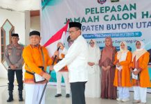 Pemkab Butur Lepas Jamaah Calon Haji