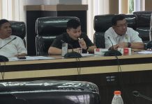 Anggota DPRD Kota Kendari Tertangkap Kamera Ngevape saat RDP