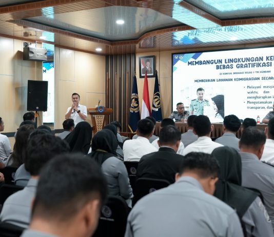 Kepala Imigrasi Kendari Instruksikan Pegawai Tolak dan Laporkan Gratifikasi