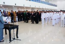 Siska Lantik Puluhan Lurah dan Pejabat Pengawas Lingkup Pemkot Kendari