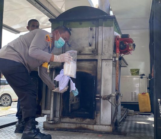 Polda Sultra Musnahkan Sabu Seberat 2,41 Kg