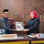 Sinergi Membangun Daerah, DPRD Butur Serahkan Rekomendasi LKPJ Bupati Tahun 2025